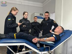 Курсанти ЛДУБЖД долучилися до донорської акції на підтримку поранених військовослужбовців