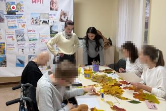 Арттерапевтичне заняття «Осінні мандали» для дітей з онкологічними захворюваннями 